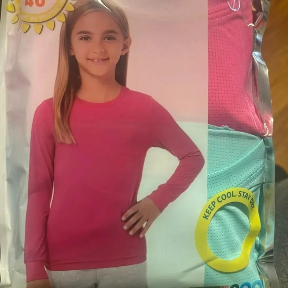 32 Degrees Kids Air Mesh Long Sleeve Tee - Picture 3 of 5